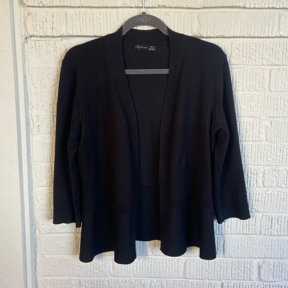 Verve ami size Medium black, three-quarter inch sleeve open sweater